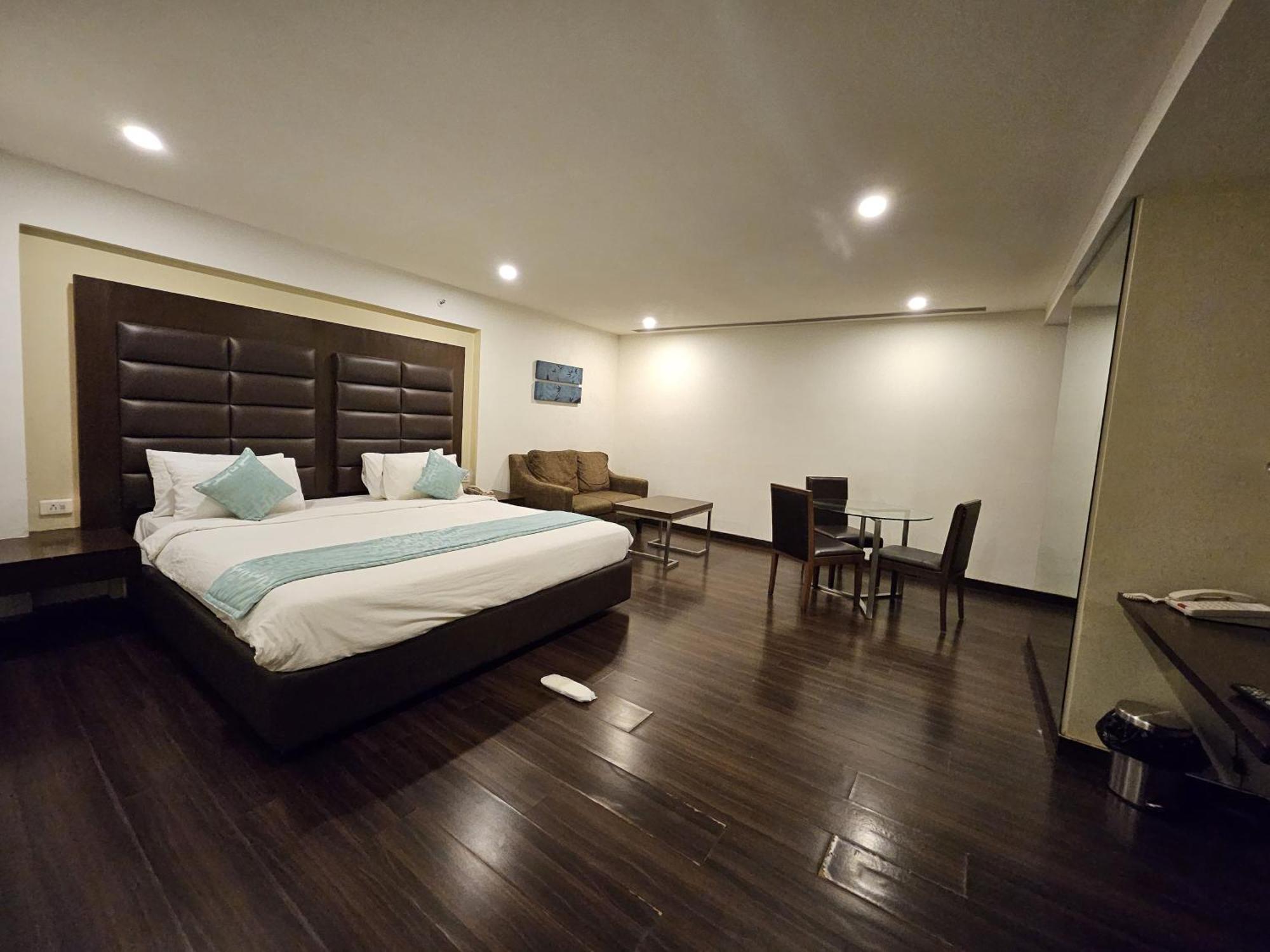 D R Utthama Nellore - Am Hotel Kollection Екстериор снимка