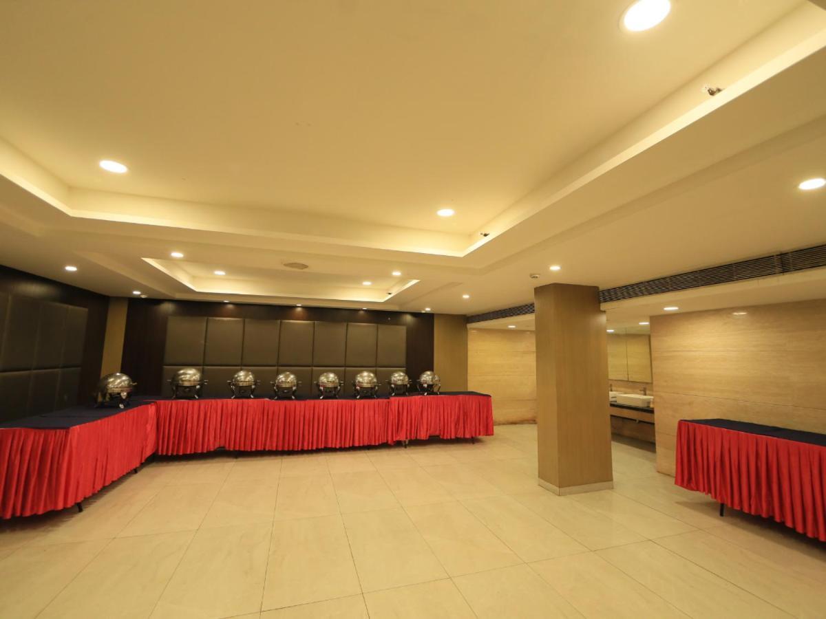 D R Utthama Nellore - Am Hotel Kollection Екстериор снимка