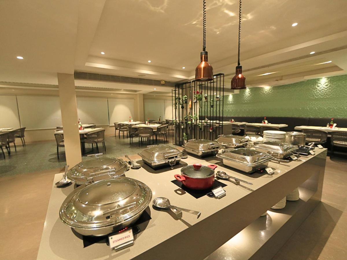 D R Utthama Nellore - Am Hotel Kollection Екстериор снимка